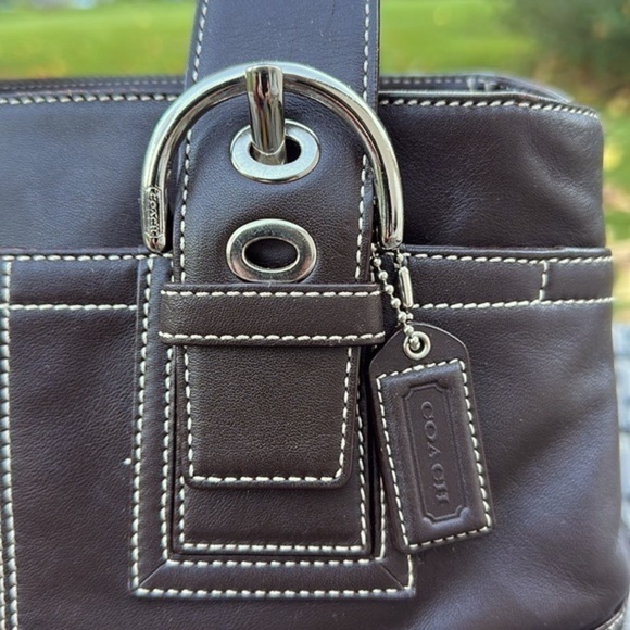 𝅺COACH Soho Brown Leather Satchel with Contrast Stitching - Picture 6 of 16